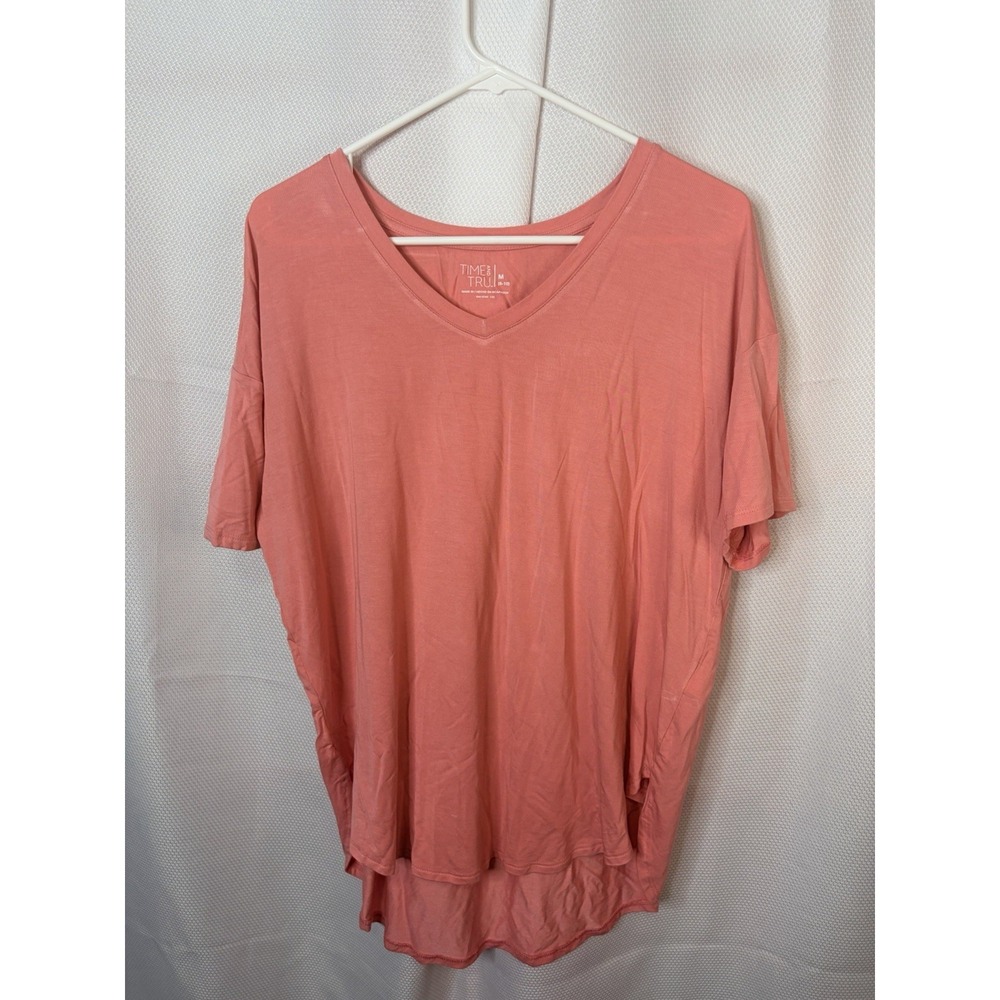 Time & Tru Light Orange V Neck Short Sleeve Top Size M